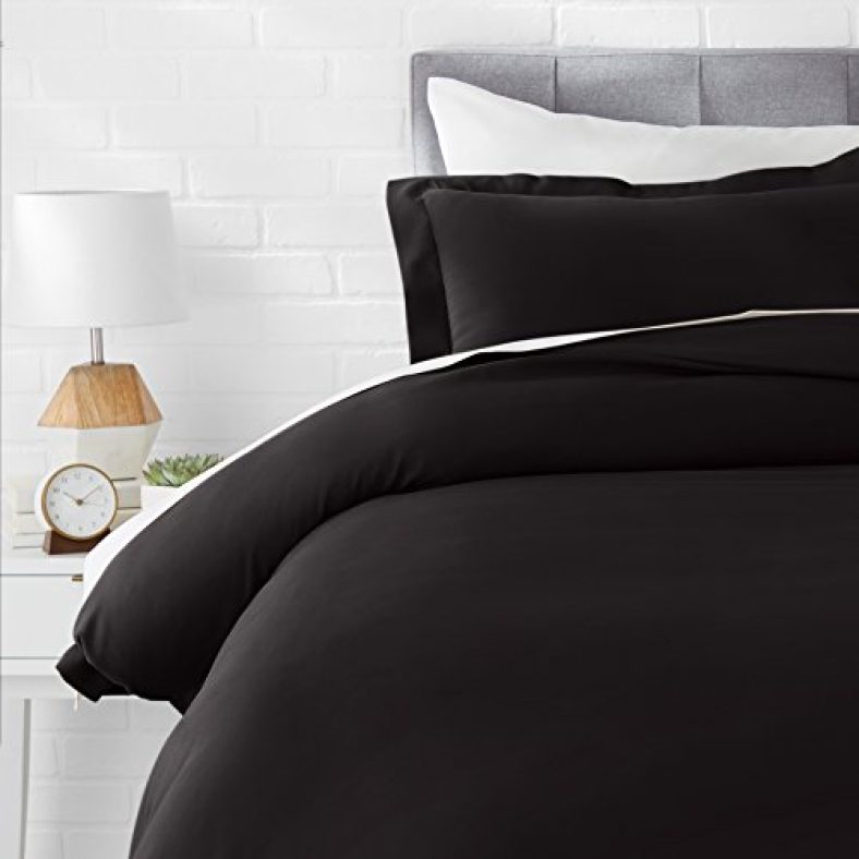 Amazonbasics Microfiber 2-Piece Quilt/Duvet/Comforter Cover Set – Single (66X90-Inch, Black – With Pillow Cover)