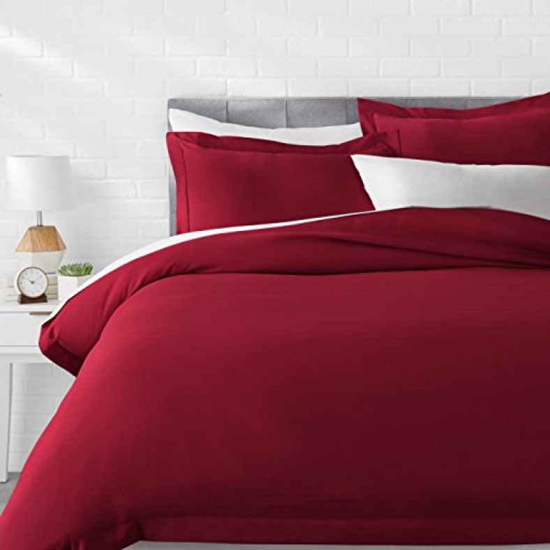Amazonbasics Microfiber Full/Queen Duvet Cover Set With 2 Pillow Covers , Burgundy