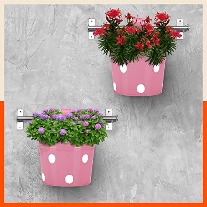 Patio By Bathla – Rui Circular Hanging Metal Pot Holders / Planters For Home / Balcony / Garden |Corrosion Resistant With Detachable Double Hooks | Blush – Set Of 2