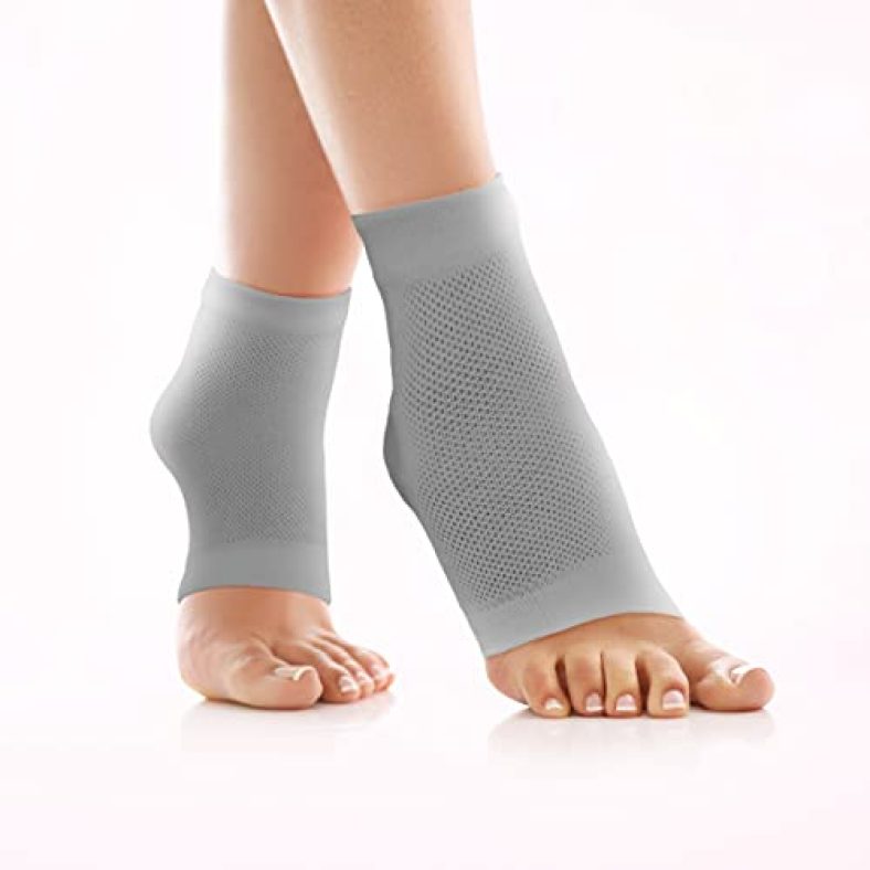 Azah Moisturising Gel Socks For Women & Men | Silicone Cushions For Support & Heel Repair | For Smooth, Soft, Crack-Free Heels | Spa-Like Massage & Pain Relief | Grey